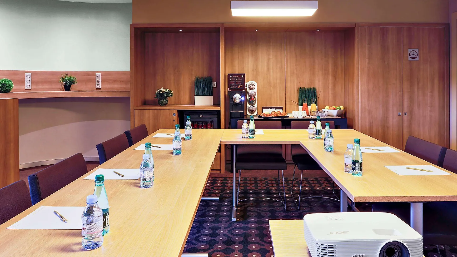 Mercure Vaugirard Porte De Versailles 4*