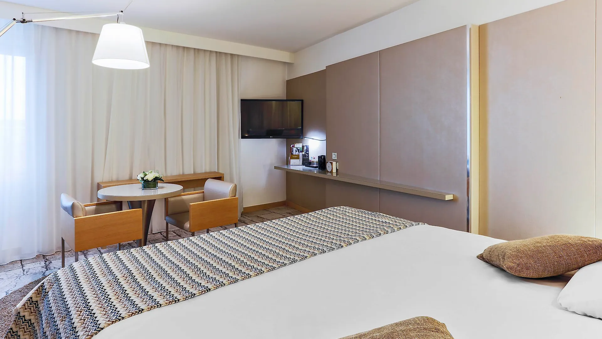Mercure Vaugirard Porte De Versailles