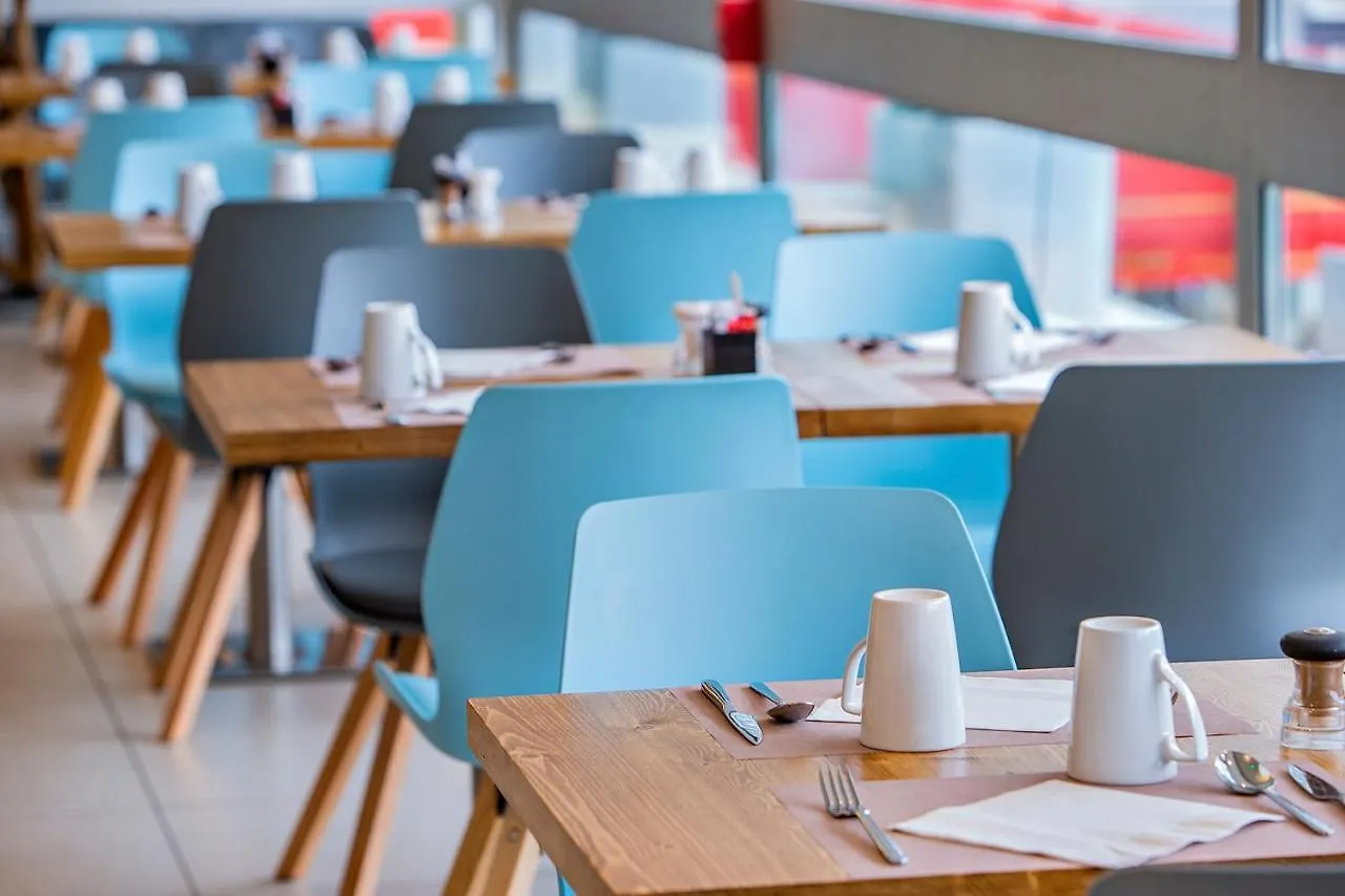 Mercure Vaugirard Porte De Versailles 4*