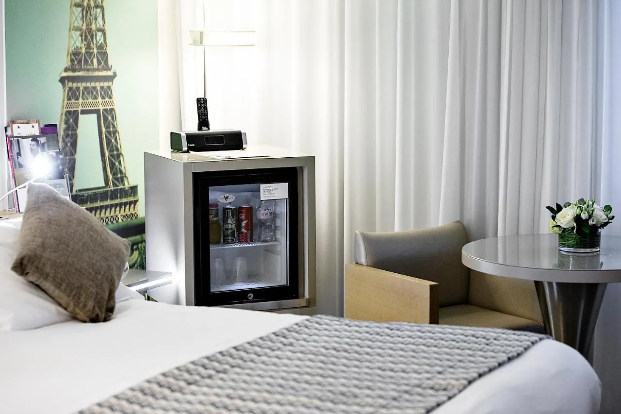 Hotel Mercure Vaugirard Porte De Versailles 4*